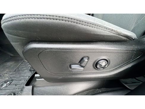 Used 2021 RAM 1500 Big Horn image 25