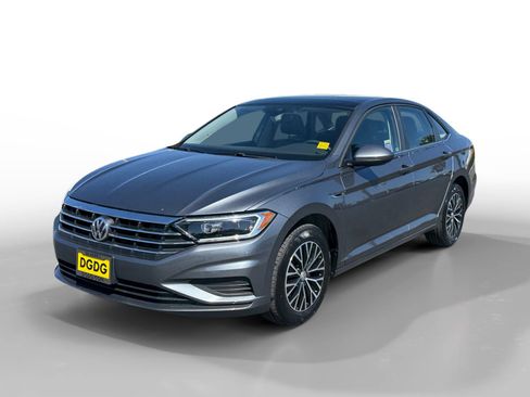Used 2019 Volkswagen Jetta SEL w/ Cold Weather Package FWD image 1