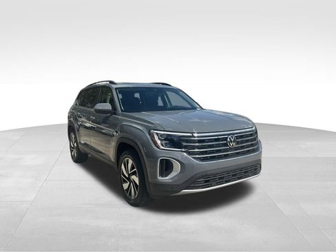 New 2026 Volkswagen Atlas SE FWD image 7
