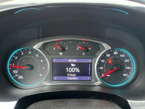 Used 2020 Chevrolet Traverse LT w/ LT Premium Package image 19