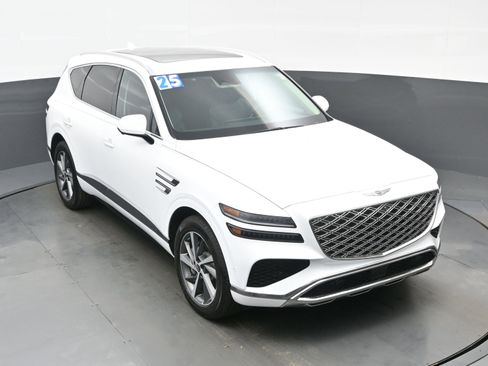 Certified 2025 Genesis GV80 2.5T Advanced image 38