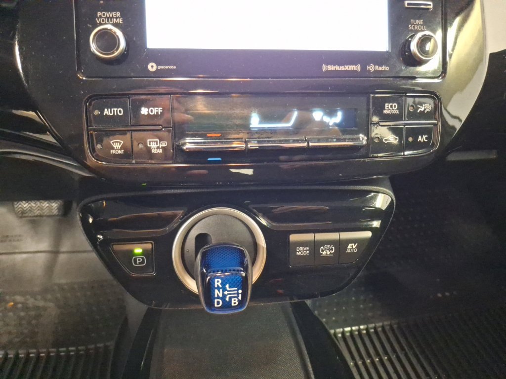 Used 2022 Toyota Prius Prime LE FWD image 24