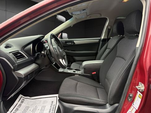Used 2017 Subaru Outback 2.5i Premium AWD/4WD image 9