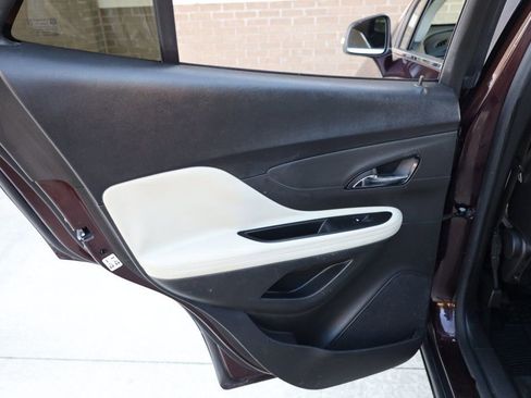 Used 2017 Buick Encore Preferred image 18