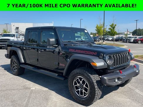 Certified 2025 Jeep Gladiator Rubicon w/ Convenience Group AWD/4WD image 11