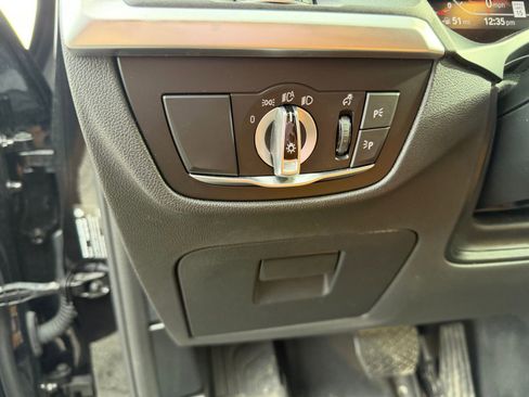 Used 2023 BMW X3 xDrive30i w/ Premium Package image 14