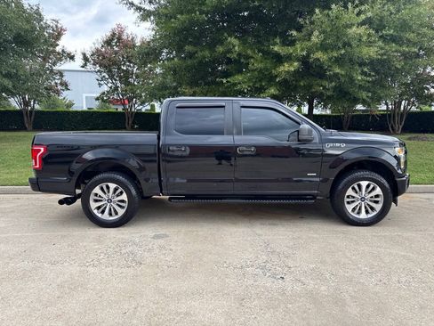 Used 2017 Ford F150 XL w/ Equipment Group 101A Mid RWD image 2