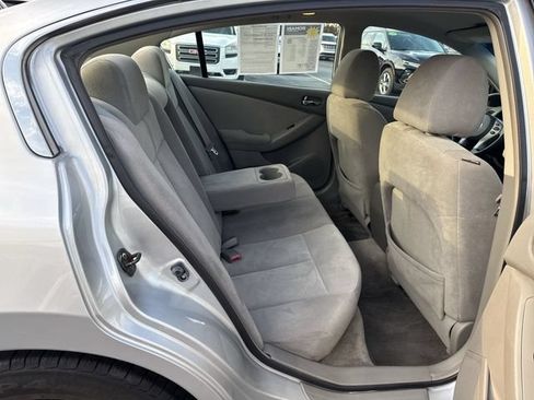 Used 2007 Nissan Altima 2.5 S FWD image 14