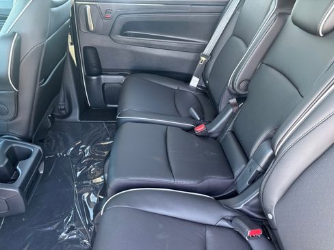 New 2026 Honda Odyssey Elite image 11
