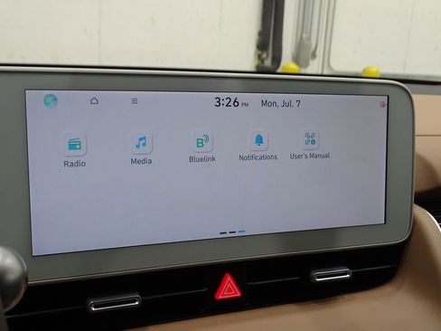 Used 2024 Hyundai Ioniq 5 Limited image 37