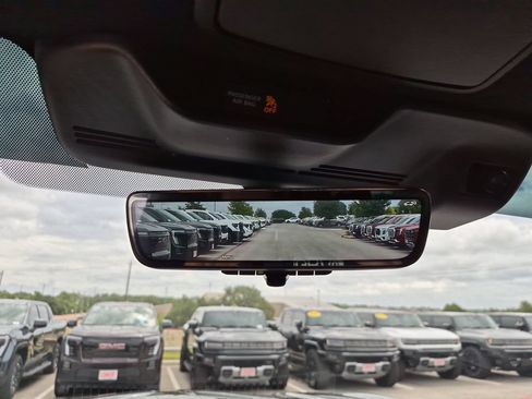 Used 2025 Nissan Armada Platinum Reserve AWD/4WD image 28