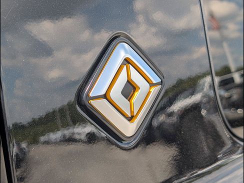Used 2024 Rivian R1S Launch Edition Quad AWD/4WD image 17