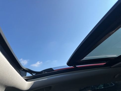 Used 2026 GMC Terrain Denali image 10