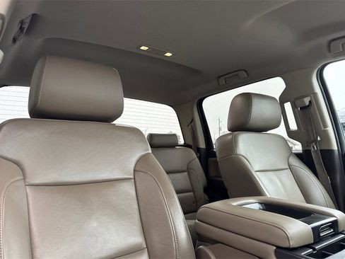 Used 2014 GMC Sierra 1500 SLT w/ SLT Crew Cab Value Package image 17