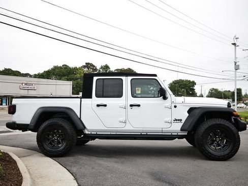 Used 2020 Jeep Gladiator Sport w/ Quick Order Package 24S AWD/4WD image 14