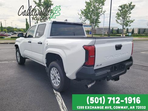 Used 2025 Toyota Tacoma SR AWD/4WD image 7
