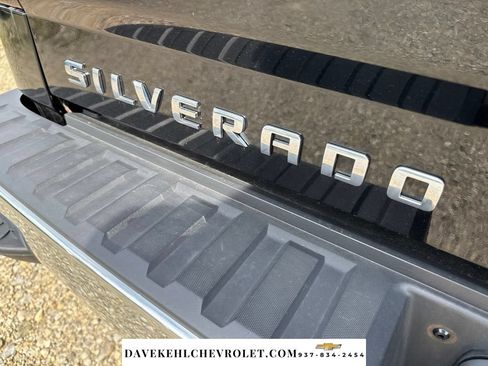 Used 2015 Chevrolet Silverado 1500 LT w/ LT Convenience Package AWD/4WD image 31