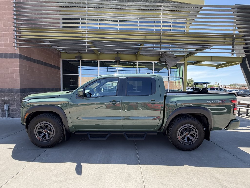 Used 2025 Nissan Frontier Pro-X w/ Pro Premium Package RWD image 7