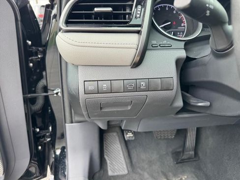 Used 2024 Toyota Camry LE FWD image 21