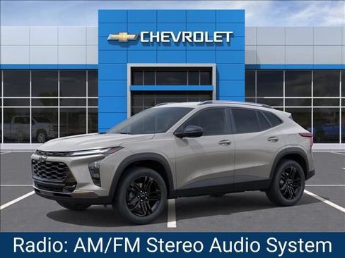 New 2026 Chevrolet Trax ACTIV w/ Driver Confidence Package FWD image 2