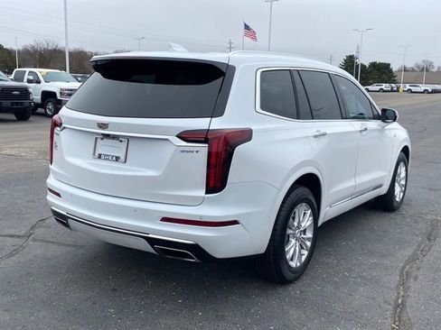 Certified 2024 Cadillac XT6 Luxury w/ LPO, Floor Liner Package image 4