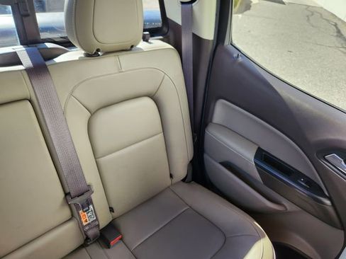 Used 2017 GMC Canyon SLT w/ Trailering Package image 18