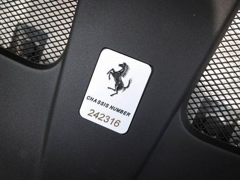 Certified 2019 Ferrari 812 Superfast RWD image 23