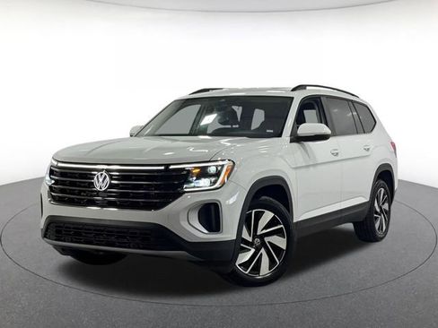 Used 2025 Volkswagen Atlas SE AWD/4WD image 1