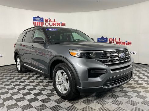 Used 2022 Ford Explorer XLT RWD image 1
