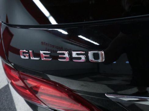 Used 2018 Mercedes-Benz GLE 350 4MATIC w/ Premium 1 Package image 32