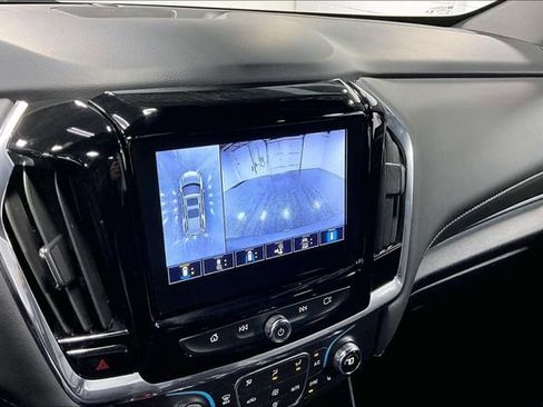 Used 2023 Chevrolet Traverse LT w/ LT Premium Package image 15