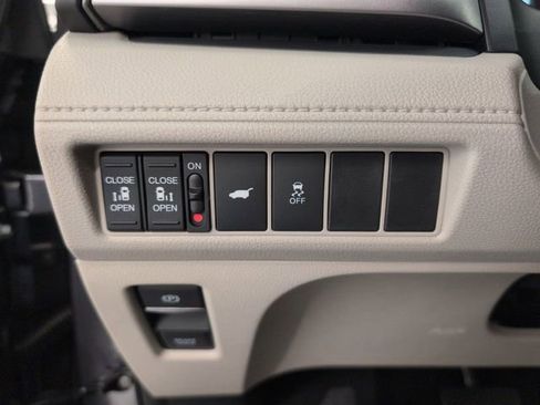 New 2026 Honda Odyssey EX-L image 14