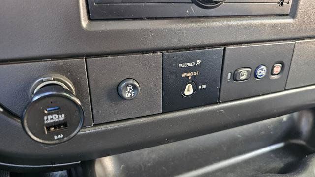 Used 2015 Chevrolet Express 3500 LT w/ LT Preferred Equipment Group RWD image 14