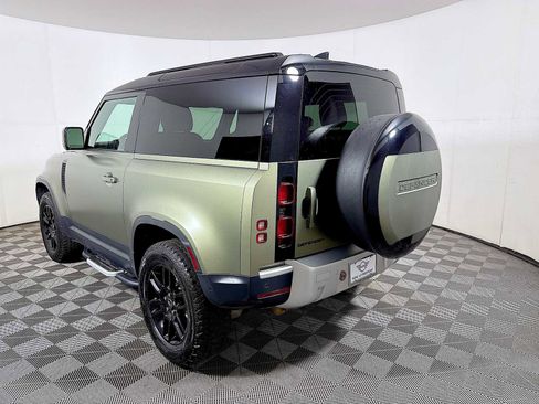 Used 2023 Land Rover Defender 90 S image 5
