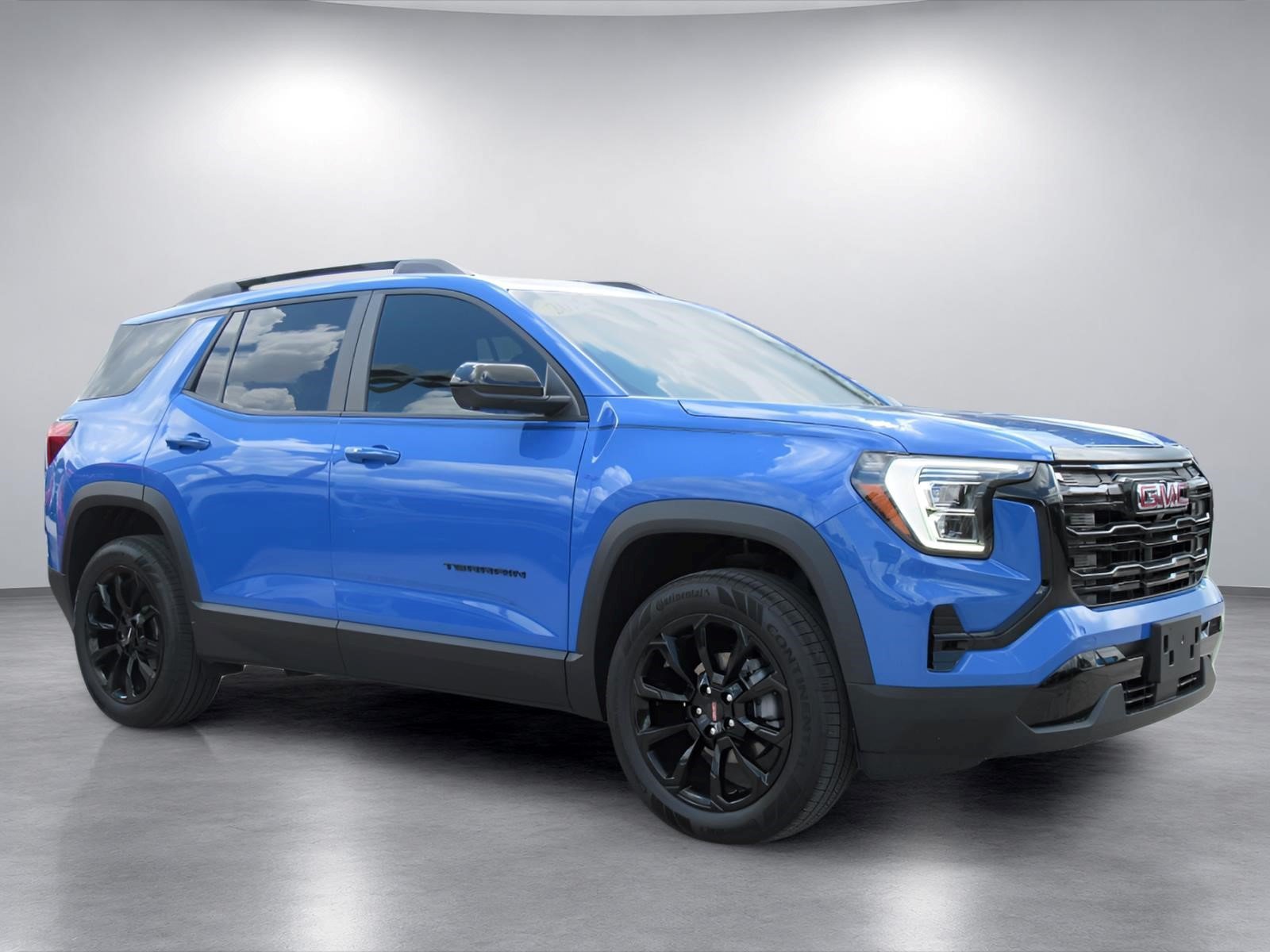 Used 2026 GMC Terrain Elevation w/ Black Edition FWD image 1