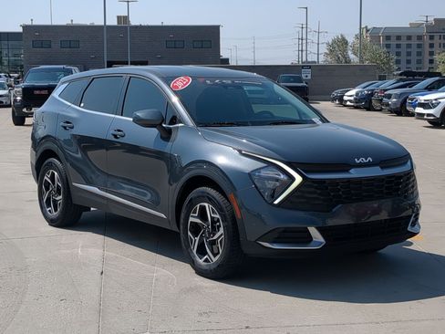 Certified 2023 Kia Sportage LX AWD/4WD image 7