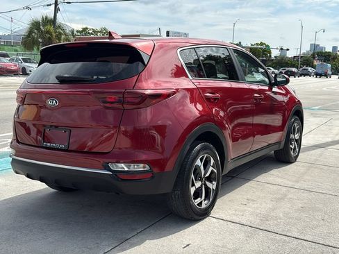 Used 2021 Kia Sportage LX AWD/4WD image 13