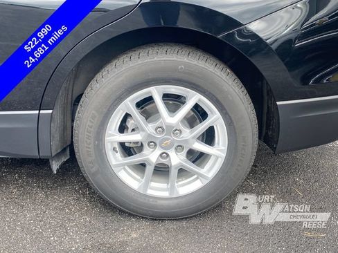 Used 2024 Chevrolet Equinox LT FWD image 17