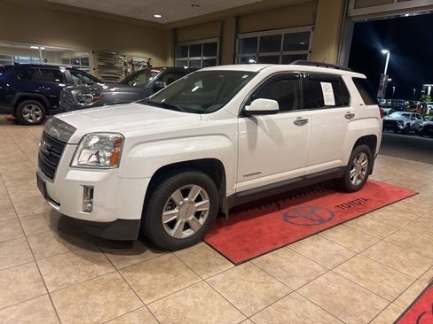 Used 2013 GMC Terrain SLT w/ LPO, Protection Package image 5