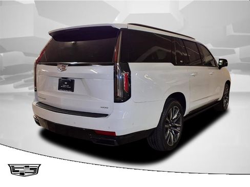 Certified 2023 Cadillac Escalade ESV Sport Platinum w/ Heavy-Duty Trailer Package image 2