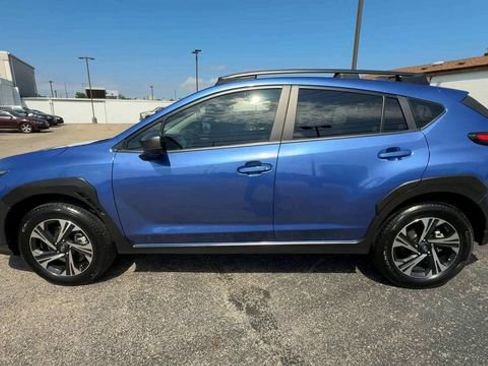Used 2025 Subaru Crosstrek 2.5i Premium AWD/4WD image 5