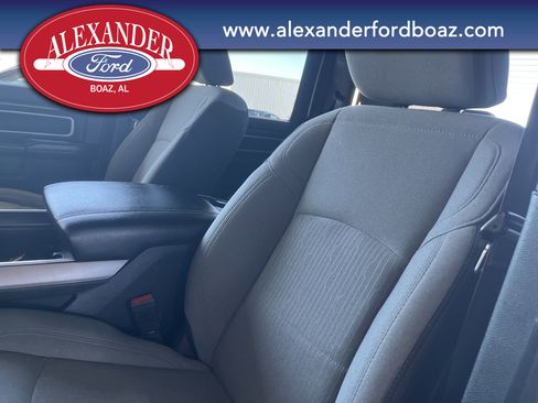 Used 2024 RAM 2500 Big Horn w/ Off Road Package image 13