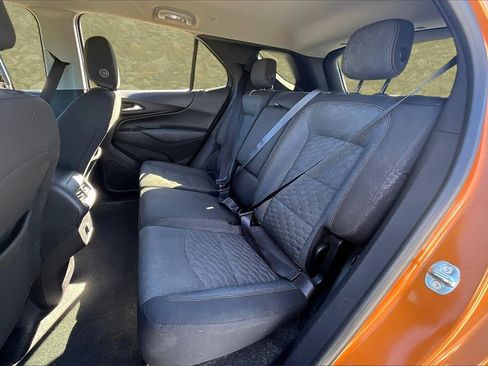 Used 2018 Chevrolet Equinox LT image 25