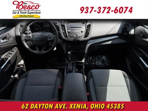 Used 2017 Ford Escape SE AWD/4WD image 8