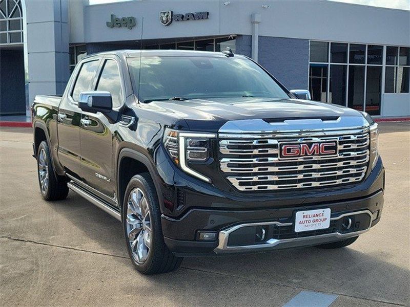 Certified 2024 GMC Sierra 1500 Denali image 1