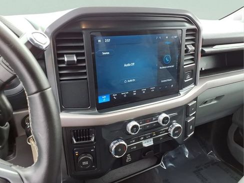 Used 2025 Ford F150 XLT w/ Equipment Group 301A Standard AWD/4WD image 6