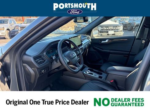 New 2025 Ford Escape ST-Line Elite w/ Premium Technology Package image 5