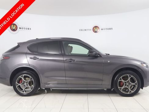 Used 2024 Alfa Romeo Stelvio Ti AWD/4WD image 2