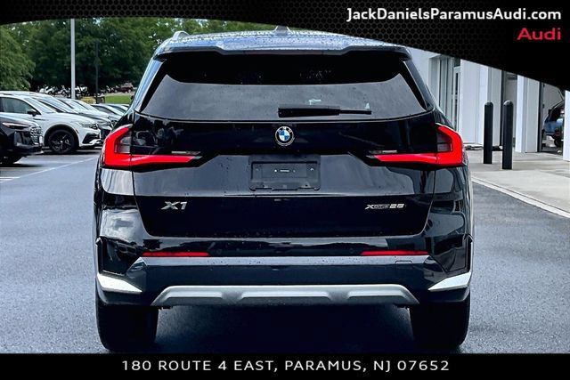 Used 2024 BMW X1 xDrive28i w/ Convenience Package AWD/4WD image 4