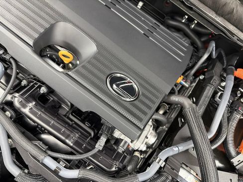 Used 2025 Lexus RX 350 w/ Convenience Package AWD/4WD image 30
